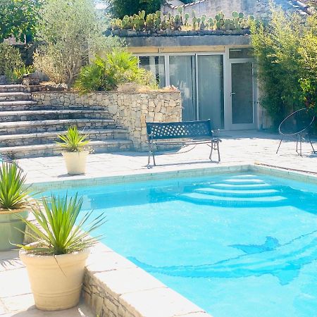 Villa Nimes Exterior photo